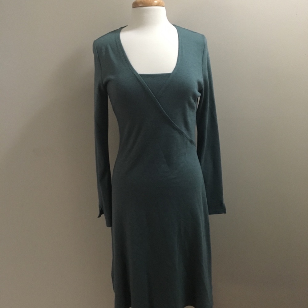 Beautiful green mid length dress
